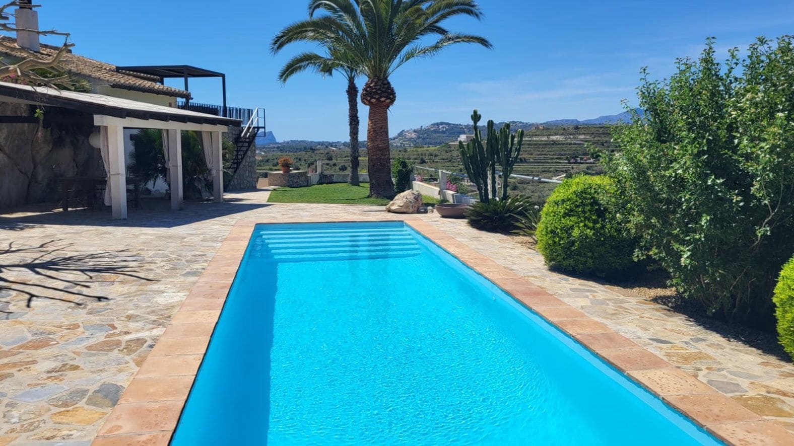 2 bedroom Villa for sale in Benitachell / Benitatxell with pool garage - € 950,000 (Ref: 9788001)