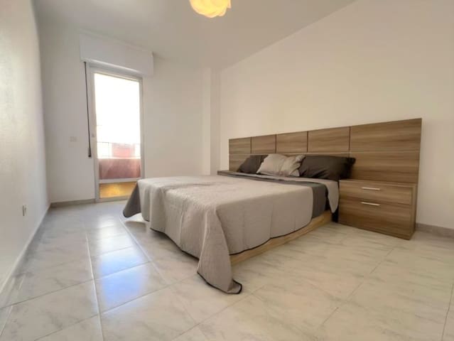 3 bedroom Apartment for sale in Torrevieja - € 178,000 (Ref: 9788002)