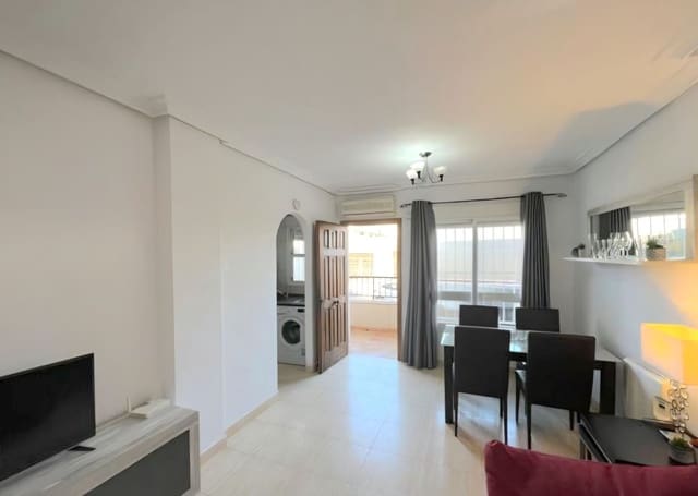 Apartamento de 3 habitaciones en Torrevieja en venta con piscina - 146.900 € (Ref: 9788004)