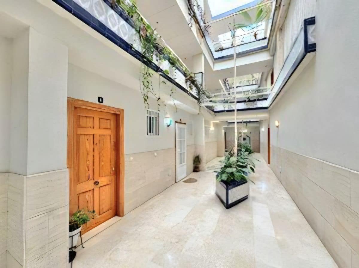 1 bedroom Apartment for sale in Torrevieja - € 114,000 (Ref: 9788005)