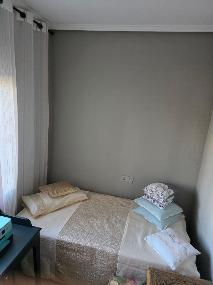 2 soverom Bungalow til salgs i Torrevieja med svømmebasseng - € 179 000 (Ref: 9788008)