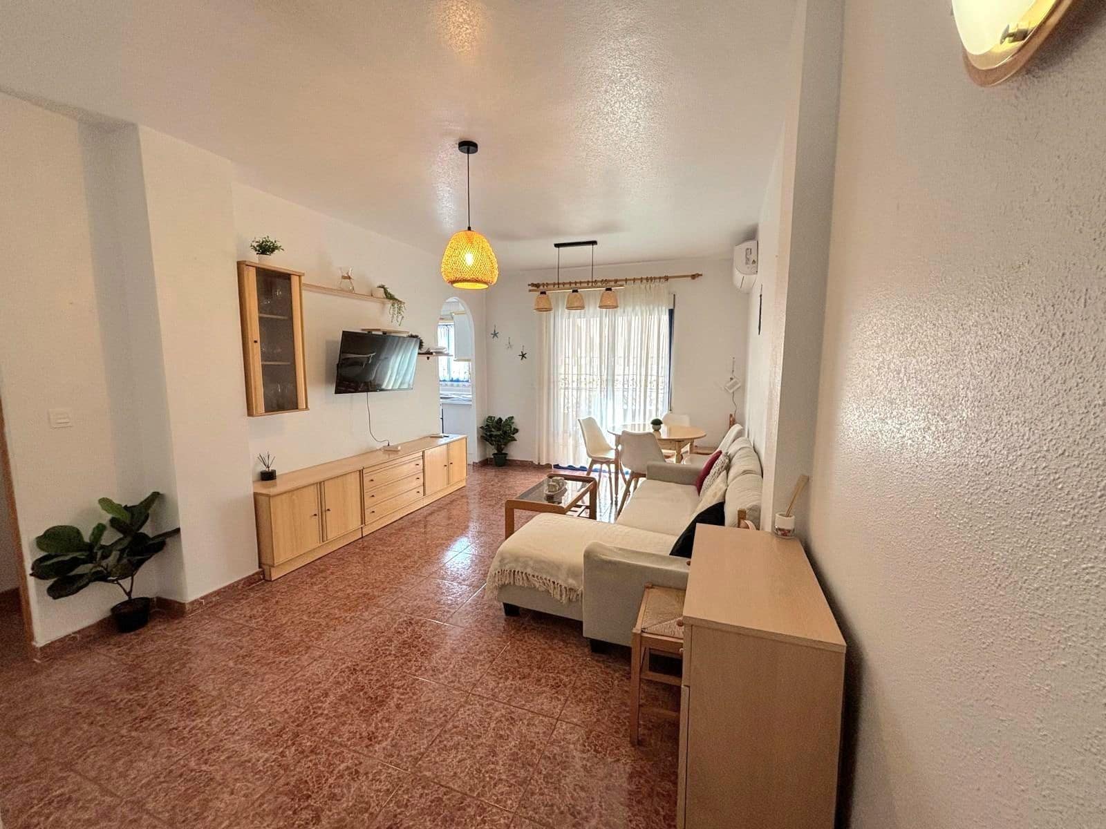 3 sovrum Lägenhet till salu i Torrevieja - 147 000 € (Ref: 9794101)