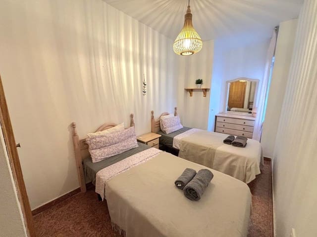 3 sovrum Lägenhet till salu i Torrevieja - 147 000 € (Ref: 9794101)