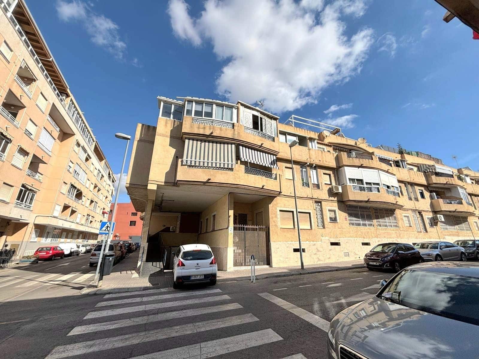 3 sovrum Lägenhet till salu i Torrevieja - 147 000 € (Ref: 9794101)