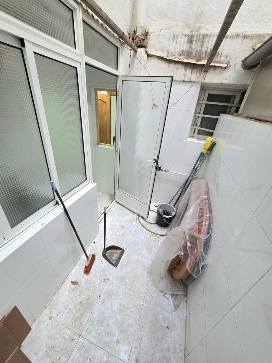 Apartamento de 2 habitaciones en Alicante / Alacant ciudad en venta - 135.000 € (Ref: 9794104)