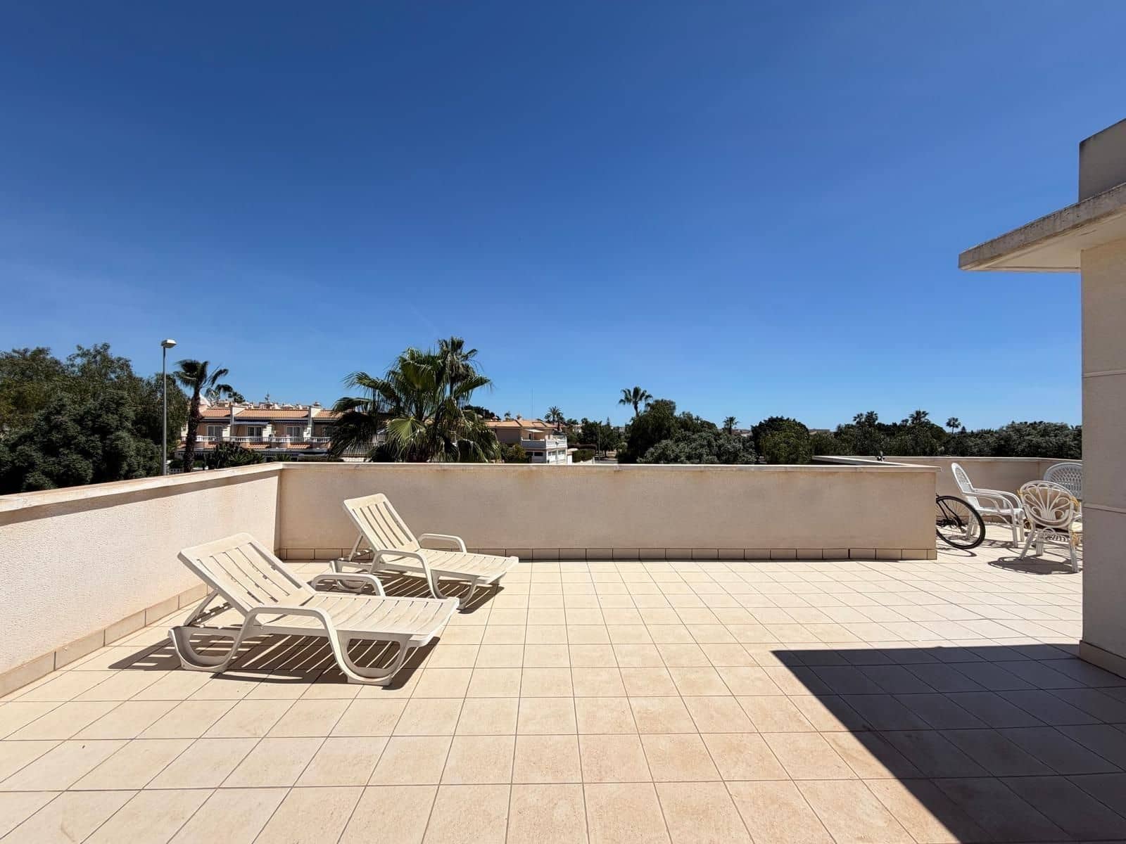 4 camera da letto Villa in vendita in Ciudad Quesada con piscina garage - 399.900 € (Rif: 9800359)