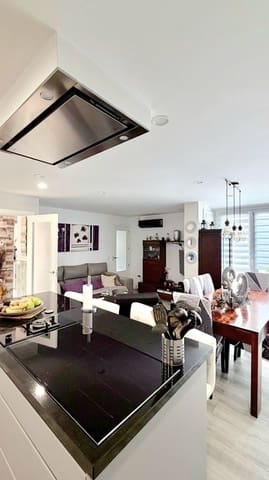 5 Zimmer Doppelhaus zu verkaufen in Pilar de la Horadada mit Garage - 290.000 € (Ref: 9803966)