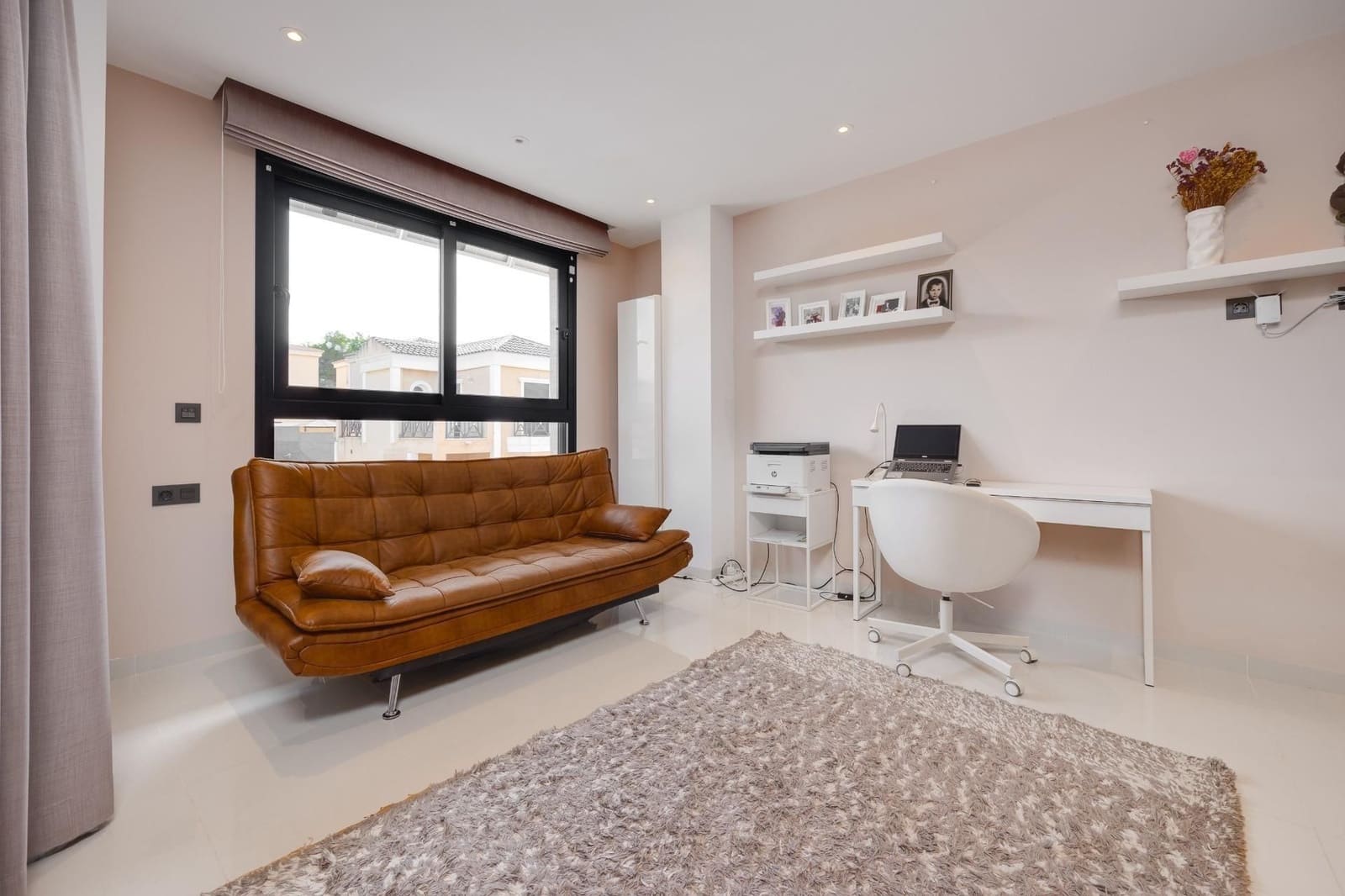 3 Zimmer Villa zu verkaufen in Orihuela Costa mit Pool Garage - 475.000 € (Ref: 9806154)