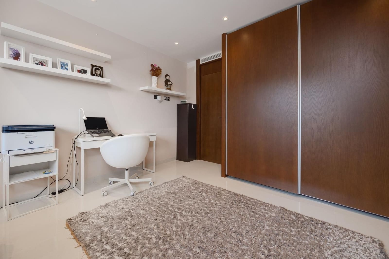 3 Zimmer Villa zu verkaufen in Orihuela Costa mit Pool Garage - 475.000 € (Ref: 9806154)