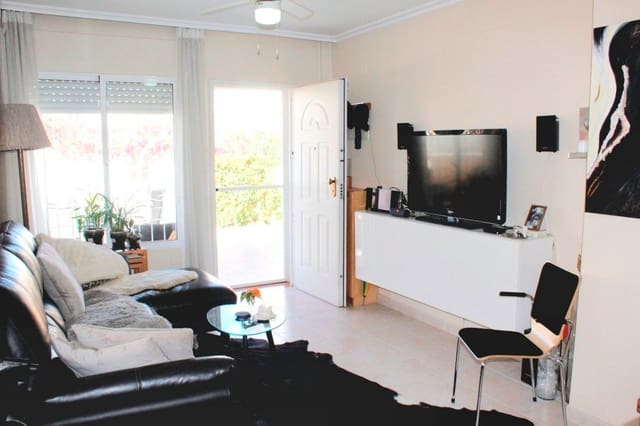 3 sovrum Semi-fristående Villa till salu i Orihuela Costa, Orihuela med pool garage - 235 000 € (Ref: 9807676)