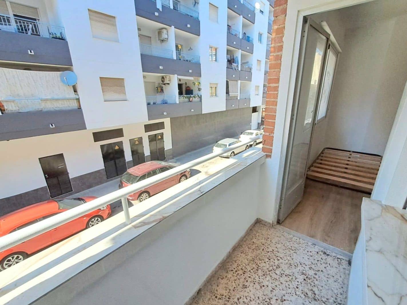 3 soveværelse Lejlighed til salg i Torrevieja - € 130.000 (Ref: 9811278)