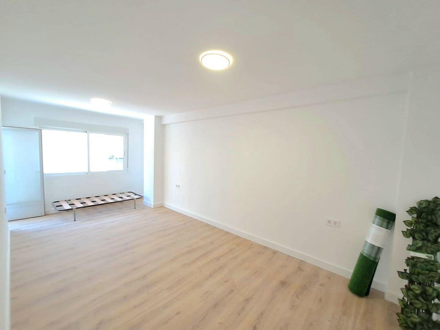 3 soveværelse Lejlighed til salg i Torrevieja - € 130.000 (Ref: 9811278)