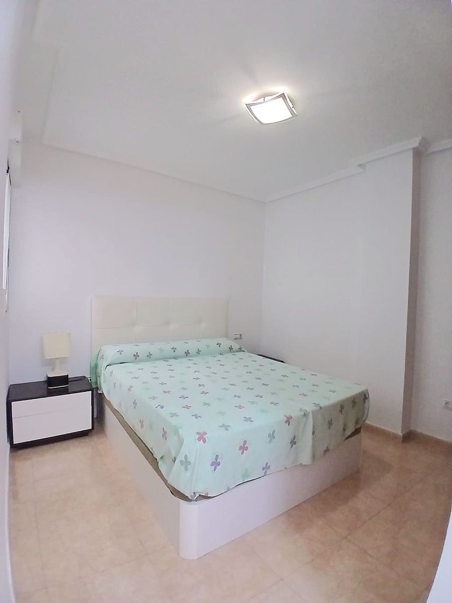 2 chambre Appartement à vendre à Torrevieja - 149 900 € (Ref: 9815593)