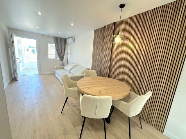 2 Zimmer Bungalow zu verkaufen in Torrevieja mit Pool Garage - 170.000 € (Ref: 9817023)