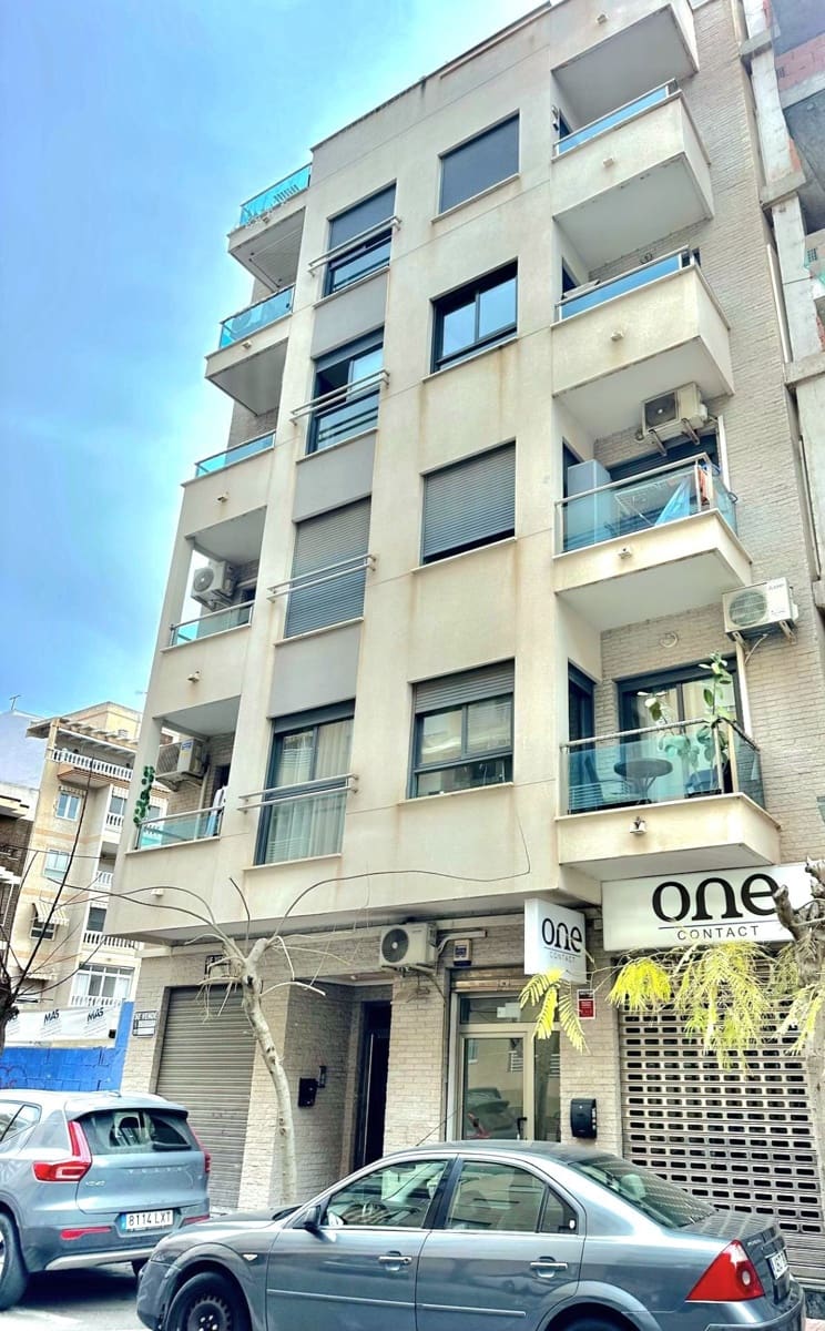 2 soverom Leilighet til salgs i Torrevieja - € 145 000 (Ref: 9824725)