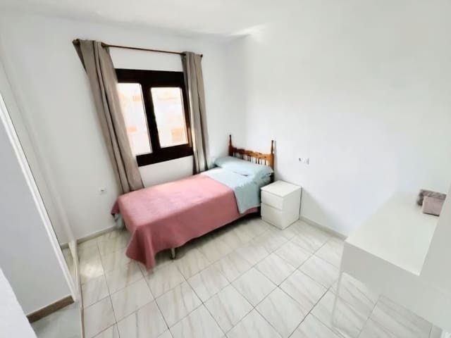 4 Zimmer Haus zu verkaufen in Torrevieja - 183.000 € (Ref: 9833301)