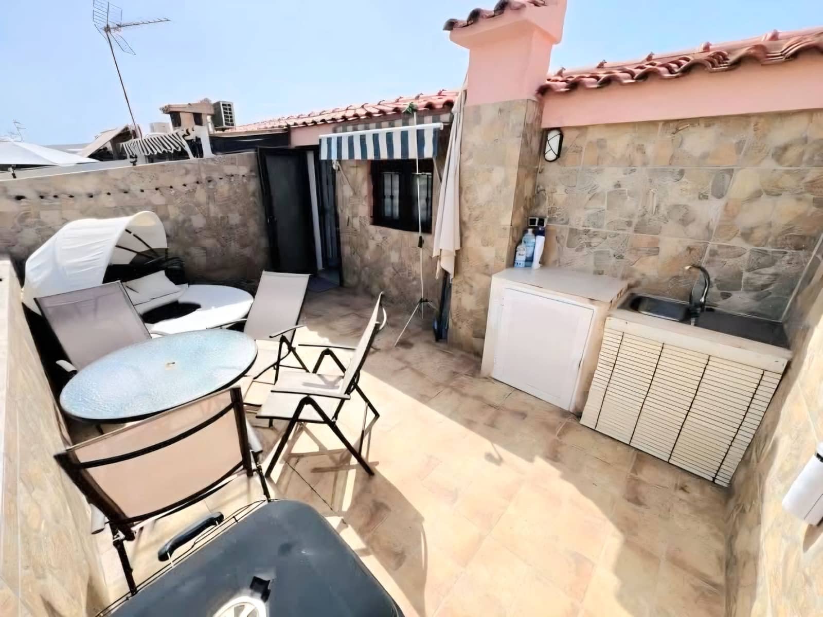 4 Zimmer Haus zu verkaufen in Torrevieja - 183.000 € (Ref: 9833301)