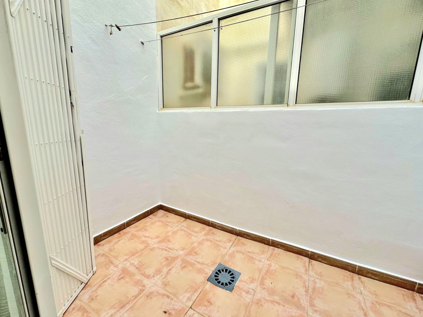 Apartamento de 2 habitaciones en Torrevieja en venta - 129.000 € (Ref: 9835253)