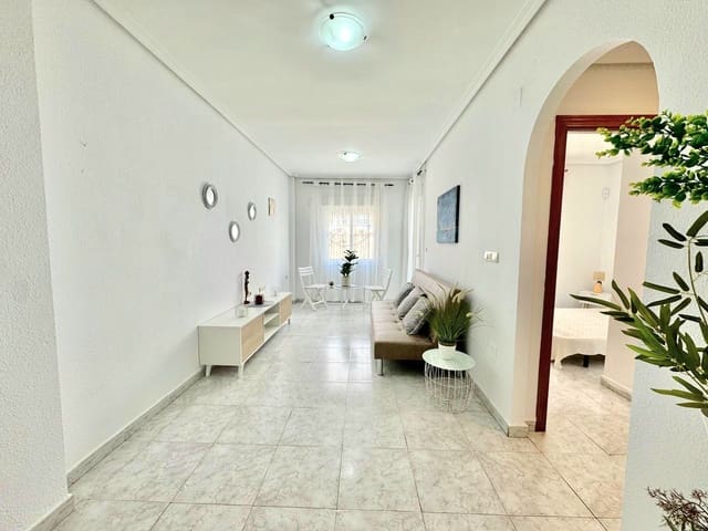 Apartamento de 2 habitaciones en Torrevieja en venta - 129.000 € (Ref: 9835253)