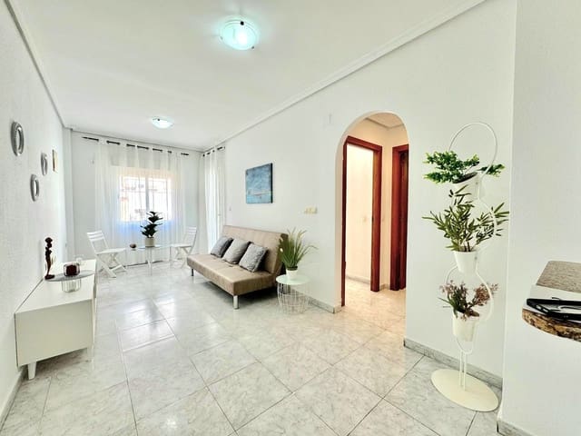 Apartamento de 2 habitaciones en Torrevieja en venta - 129.000 € (Ref: 9835253)