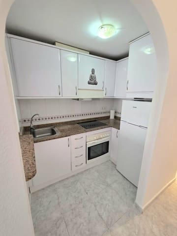 Apartamento de 2 habitaciones en Torrevieja en venta - 129.000 € (Ref: 9835253)