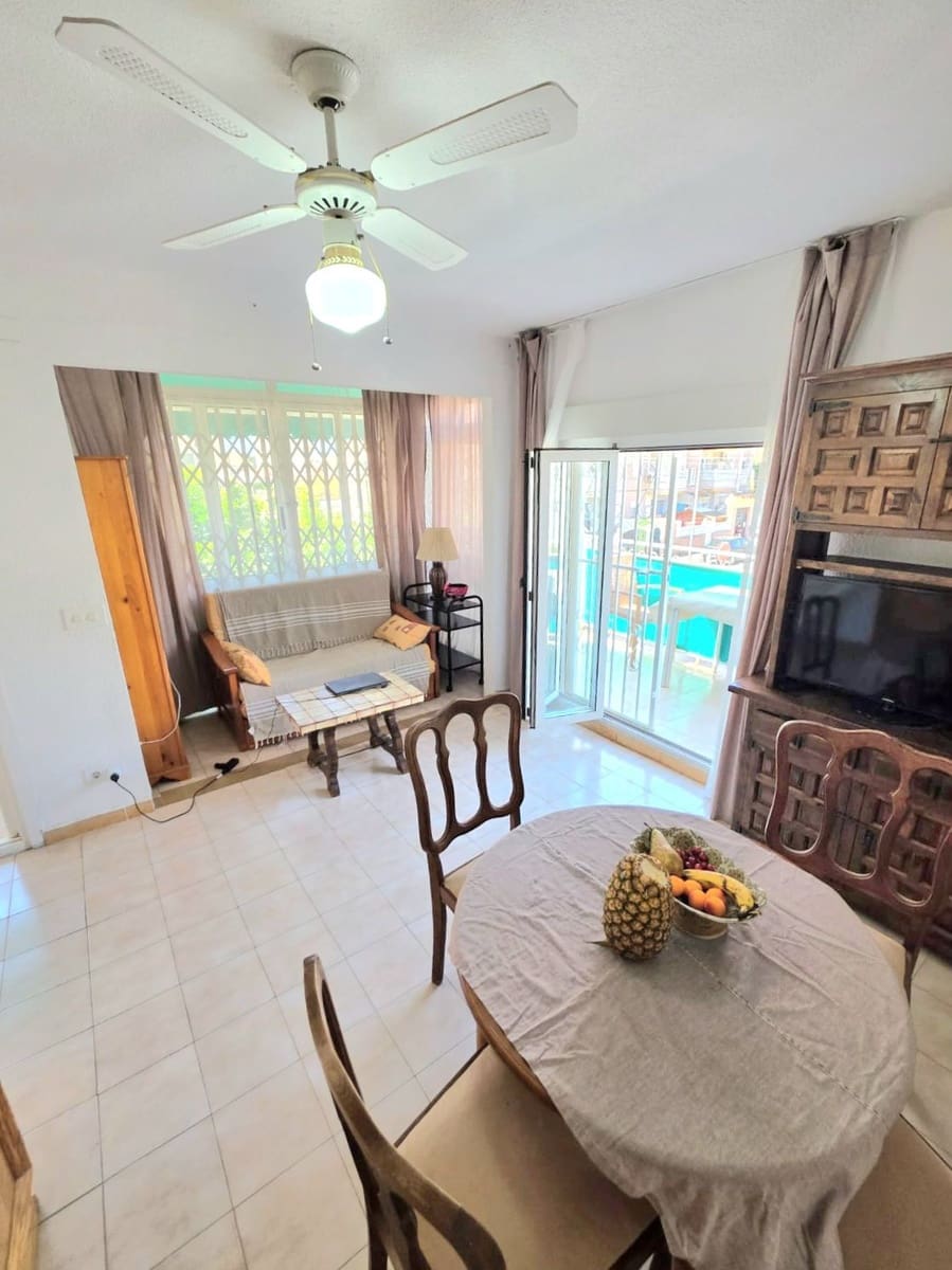 1 soverom Bungalow til salgs i Torrevieja med garasje - € 104 900 (Ref: 9842148)