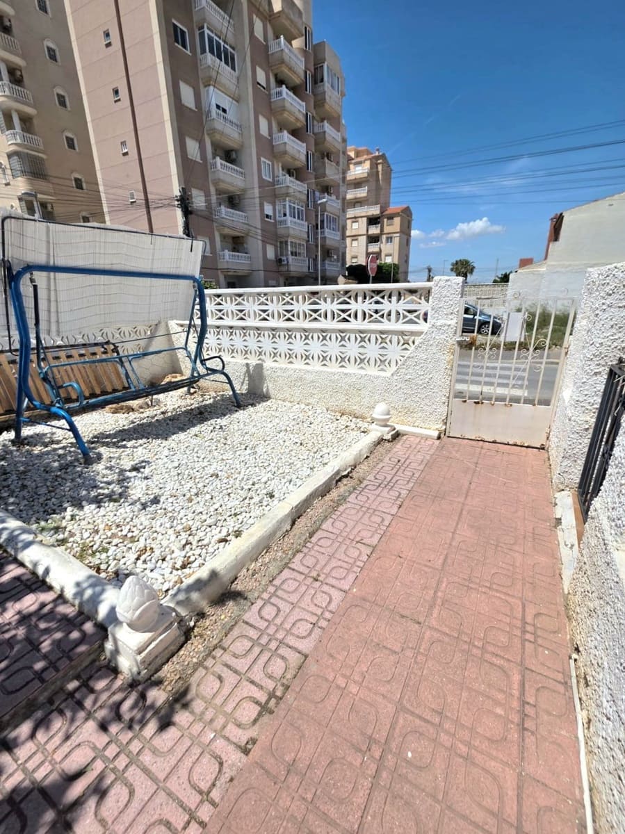 1 soverom Bungalow til salgs i Torrevieja med garasje - € 104 900 (Ref: 9842148)