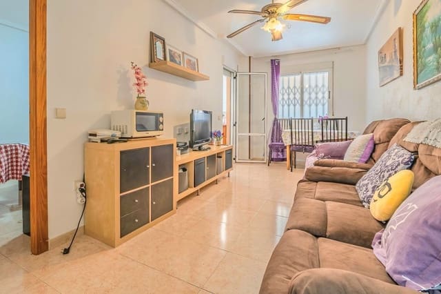 1 slaapkamer Appartement te koop in Torrevieja met zwembad - € 99.900 (Ref: 9844918)