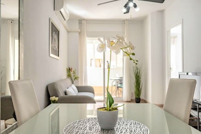 1 soverom Leilighet til salgs i Torrevieja med svømmebasseng garasje - € 124 000 (Ref: 9844921)