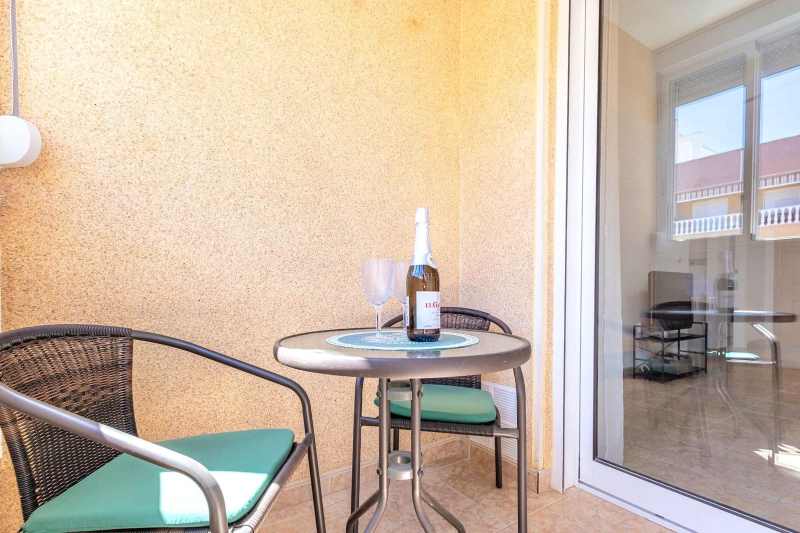 1 soverom Leilighet til salgs i Torrevieja med svømmebasseng garasje - € 124 000 (Ref: 9844921)