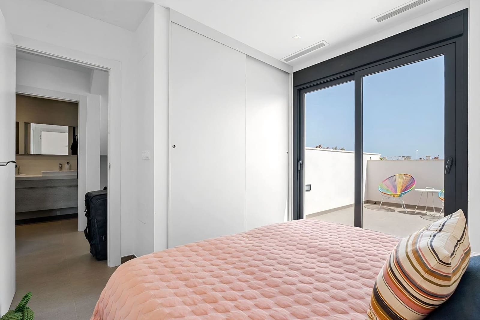3 soverom Villa til salgs i Ciudad Quesada med svømmebasseng garasje - € 449 000 (Ref: 9849036)