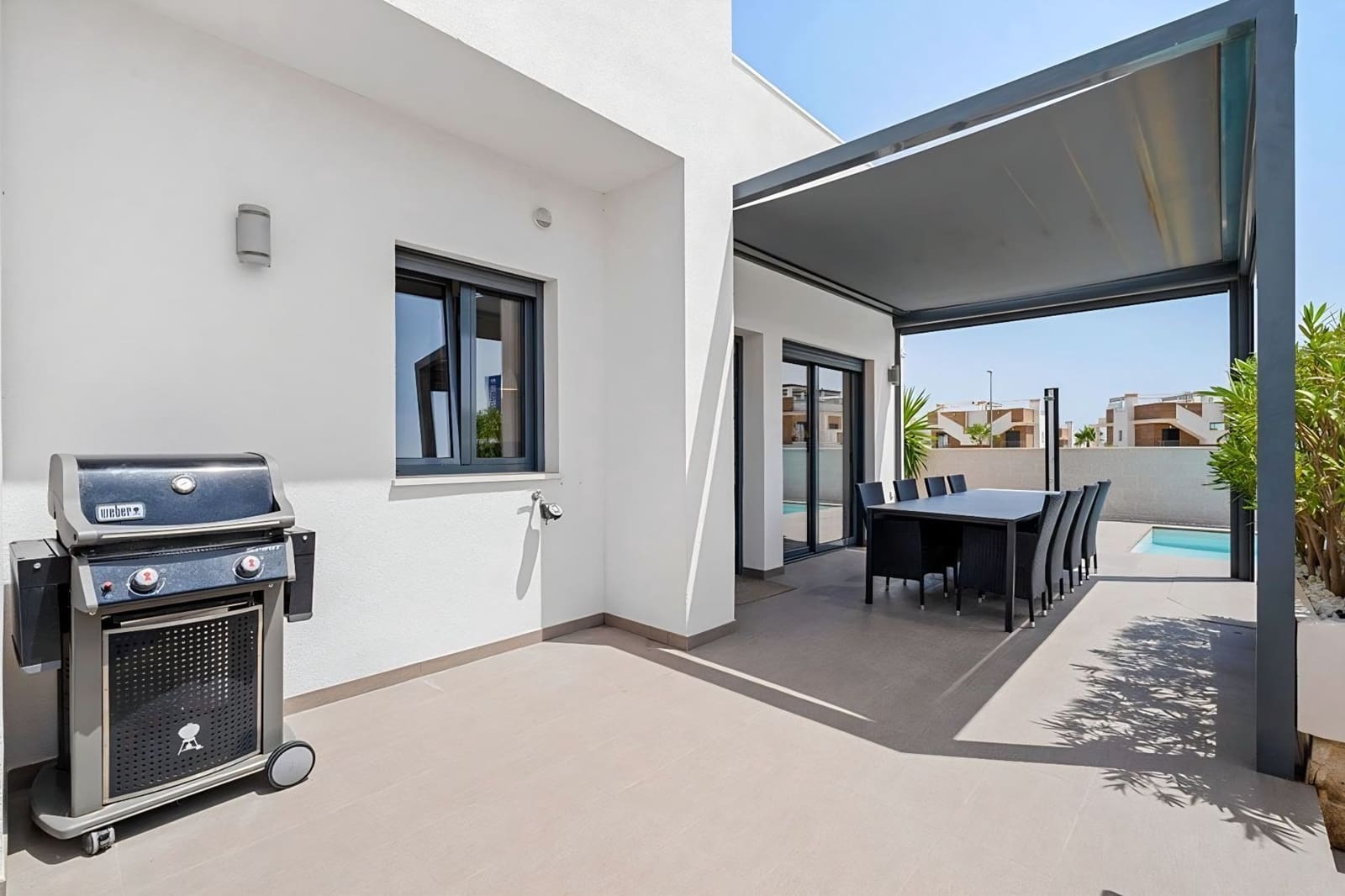 3 soverom Villa til salgs i Ciudad Quesada med svømmebasseng garasje - € 449 000 (Ref: 9849036)
