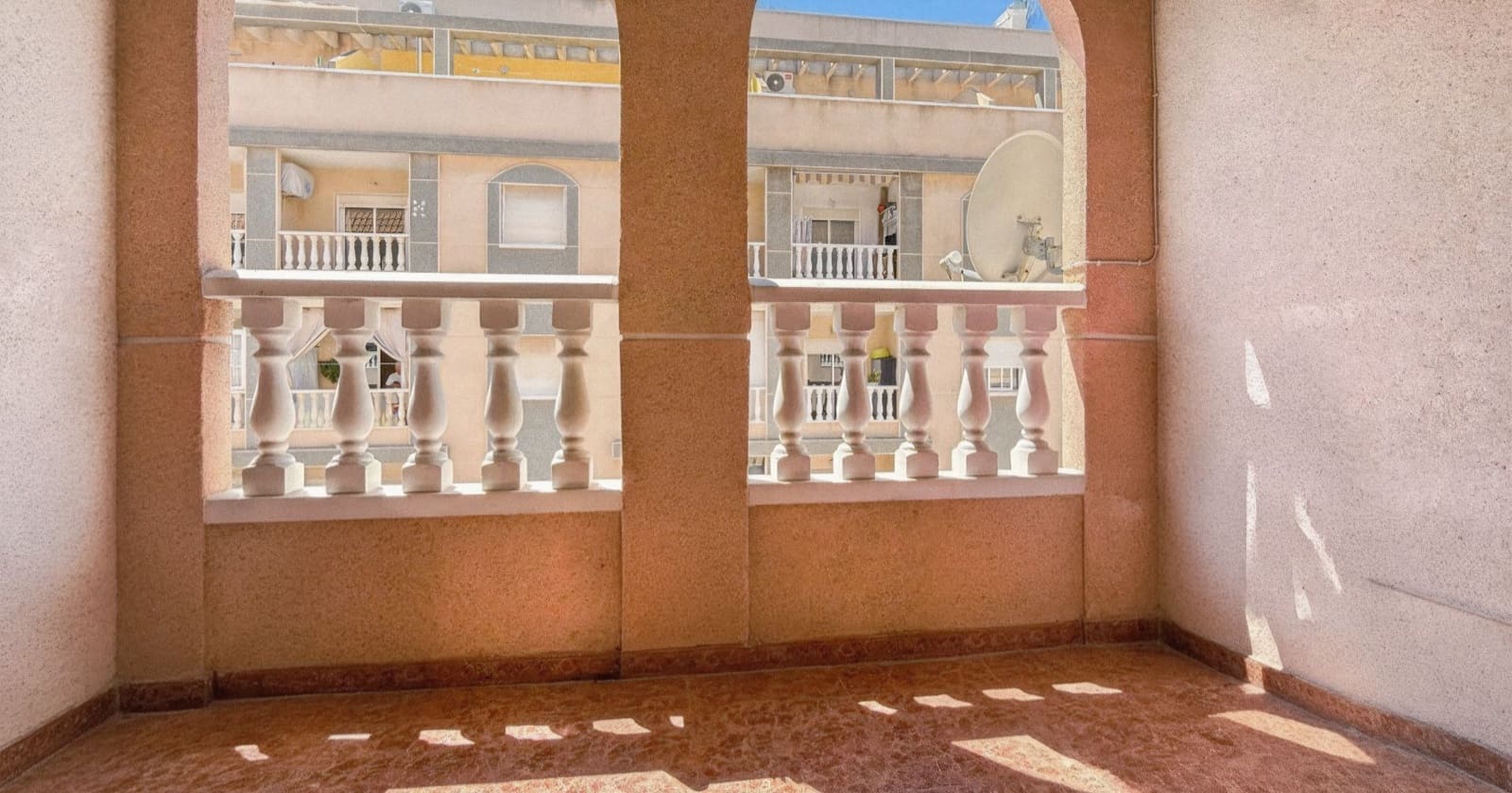 2 sypialnia Apartament na sprzedaż w Torrevieja z basenem - 114 900 € (Ref: 9854982)