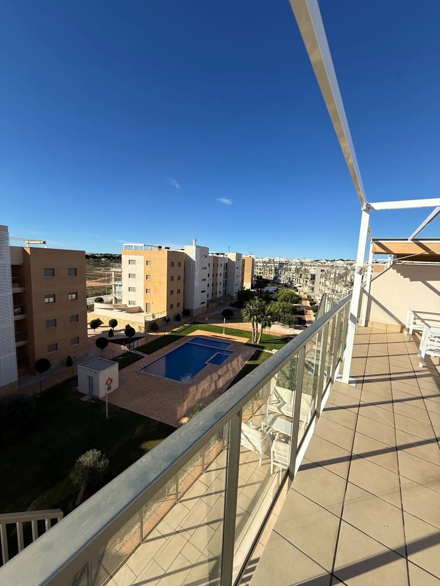 3 soveværelse Penthouse til salg i Orihuela Costa med swimmingpool garage - € 348.000 (Ref: 9864077)
