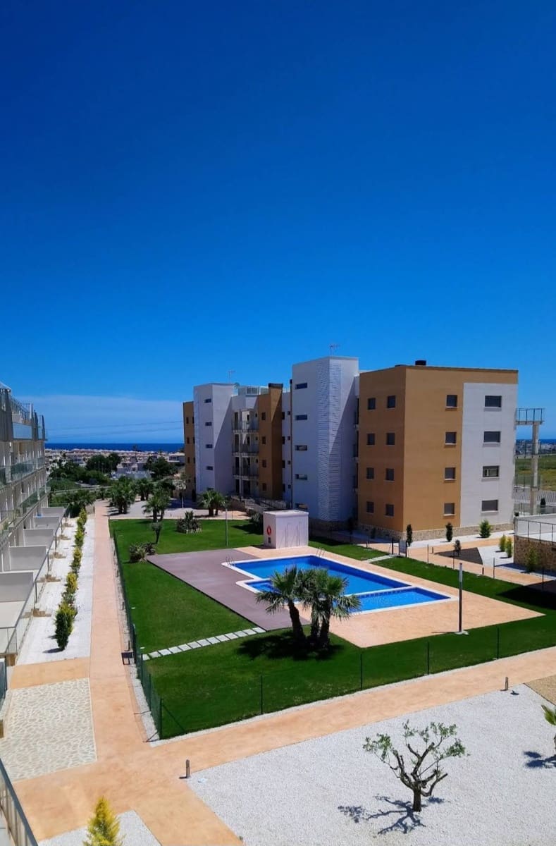 3 soveværelse Penthouse til salg i Orihuela Costa med swimmingpool garage - € 348.000 (Ref: 9864077)