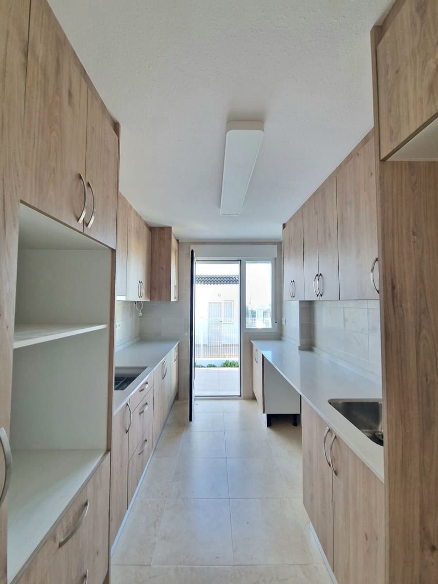 3 Zimmer Villa zu verkaufen in San Fulgencio mit Pool Garage - 275.000 € (Ref: 9866548)