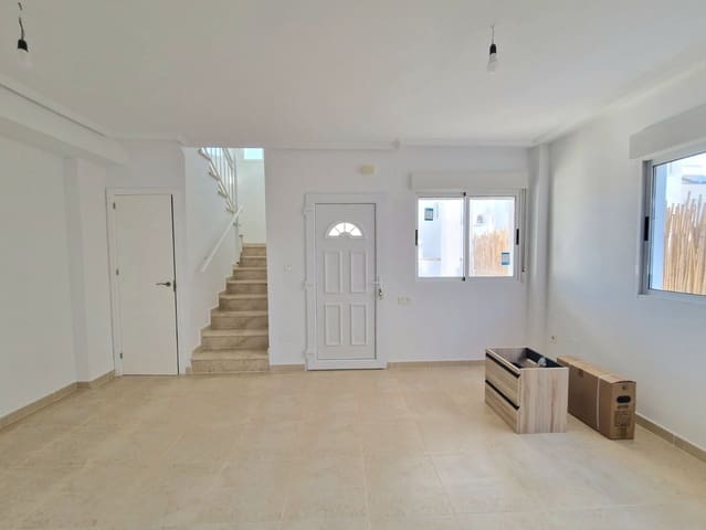 3 Zimmer Villa zu verkaufen in San Fulgencio mit Pool Garage - 275.000 € (Ref: 9866548)