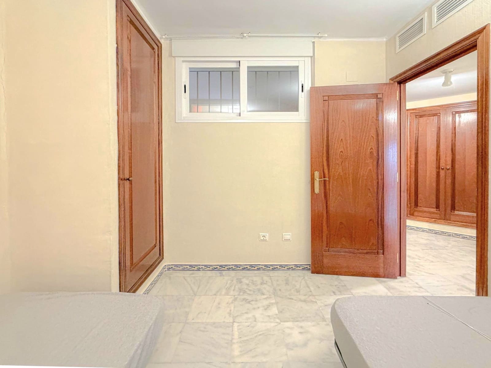 2 chambre Appartement à vendre à Torrevieja avec piscine - 184 500 € (Ref: 9868182)