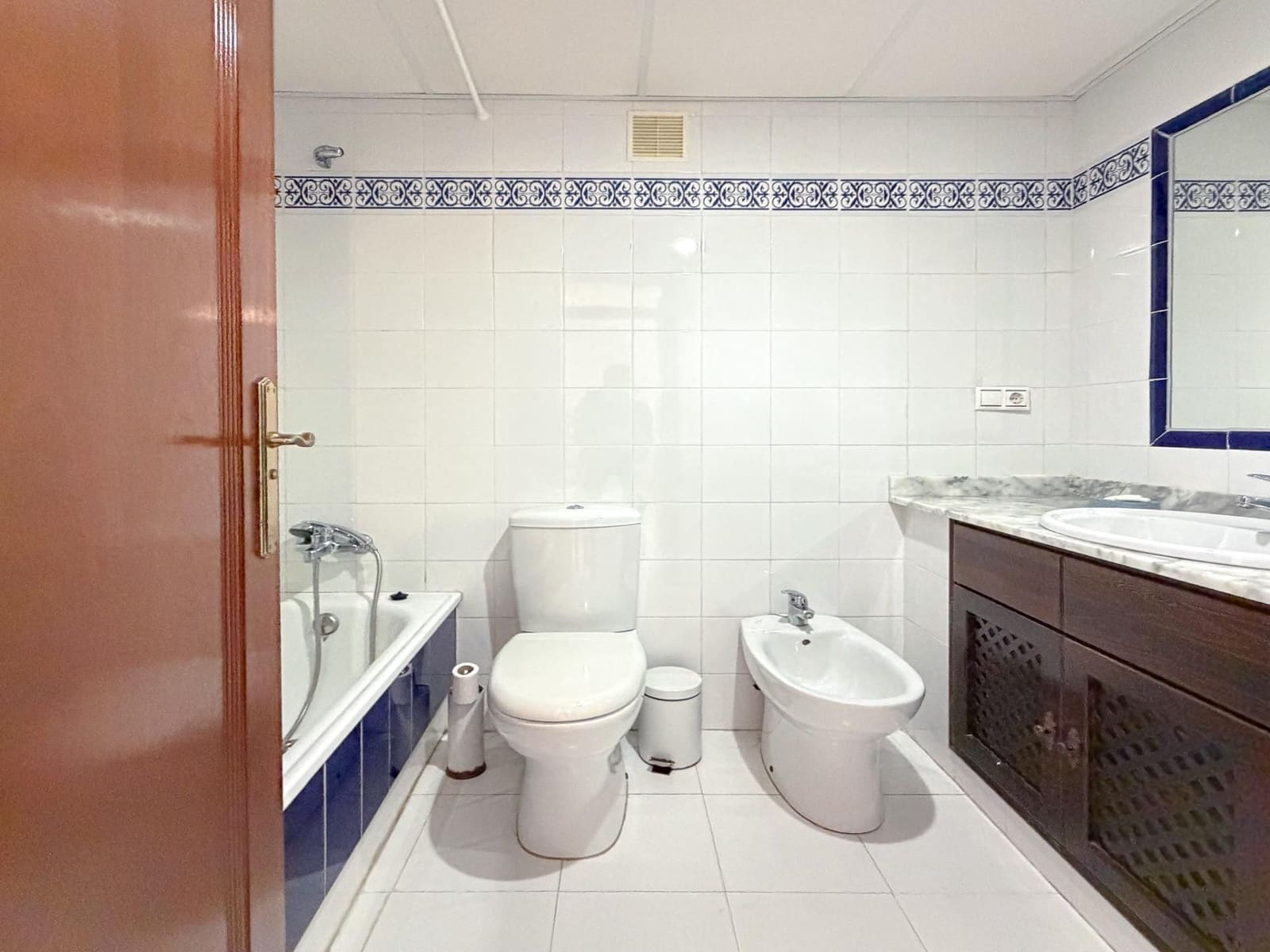 2 chambre Appartement à vendre à Torrevieja avec piscine - 184 500 € (Ref: 9868182)