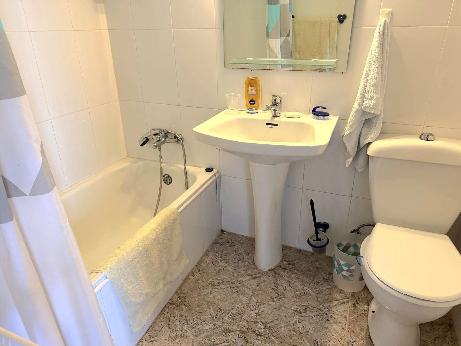 2 bedroom Bungalow for sale in Torrevieja - € 89,750 (Ref: 9872973)