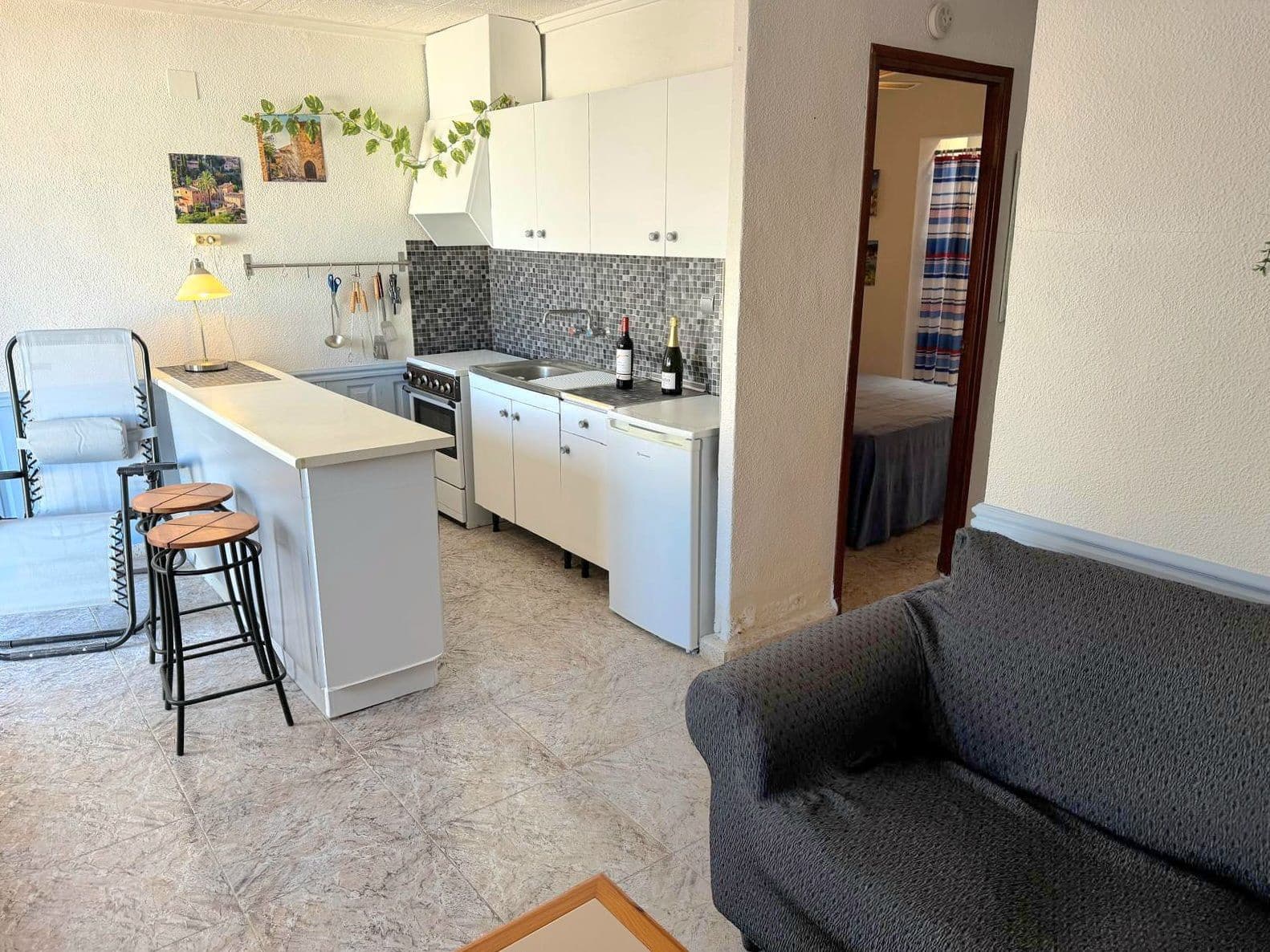 2 bedroom Bungalow for sale in Torrevieja - € 89,750 (Ref: 9872973)