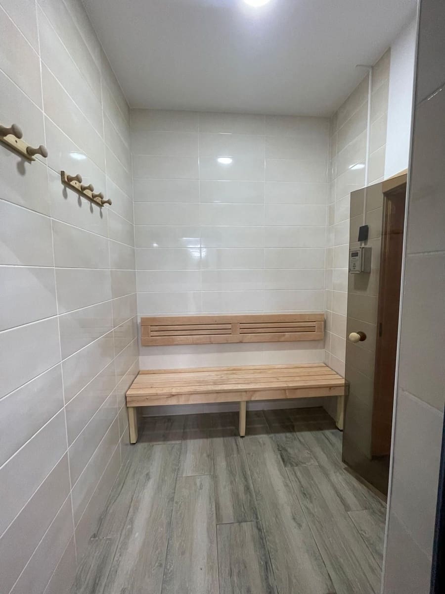 3 slaapkamer Appartement te koop in Torrevieja met zwembad - € 299.900 (Ref: 9877930)