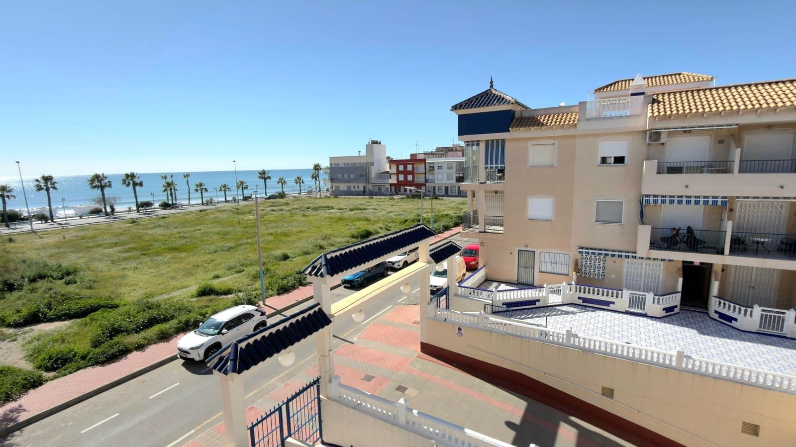 1 soveværelse Lejlighed til salg i Torrevieja med swimmingpool - € 124.900 (Ref: 9889762)