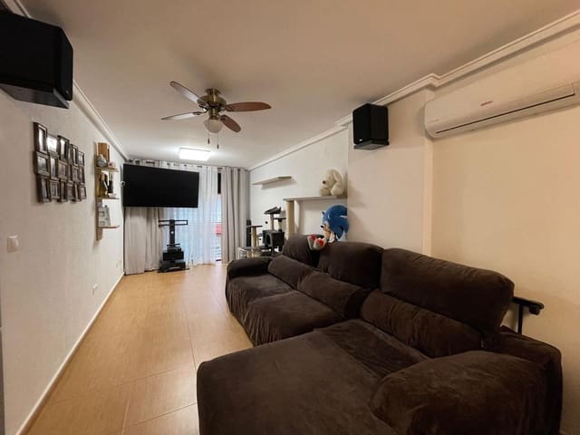 3 Zimmer Apartment zu verkaufen in Torrevieja - 190.000 € (Ref: 9889765)
