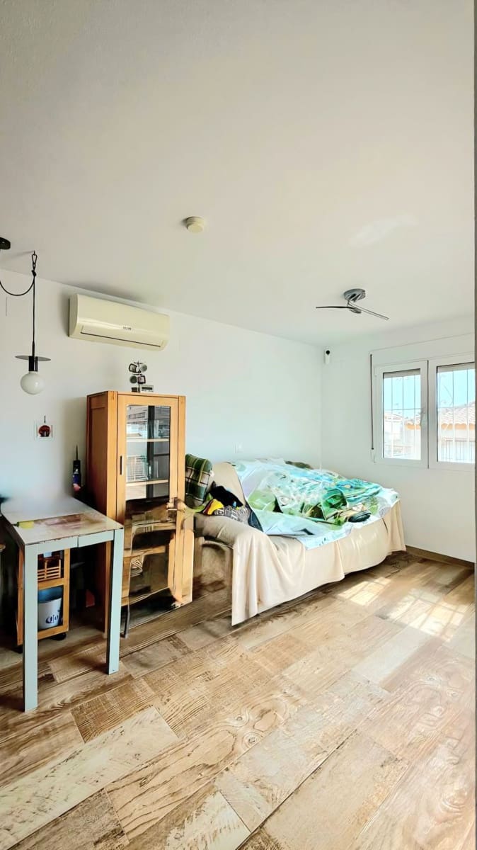 3 camera da letto Villetta Bifamiliare in vendita in Torrevieja con piscina - 182.000 € (Rif: 9891700)