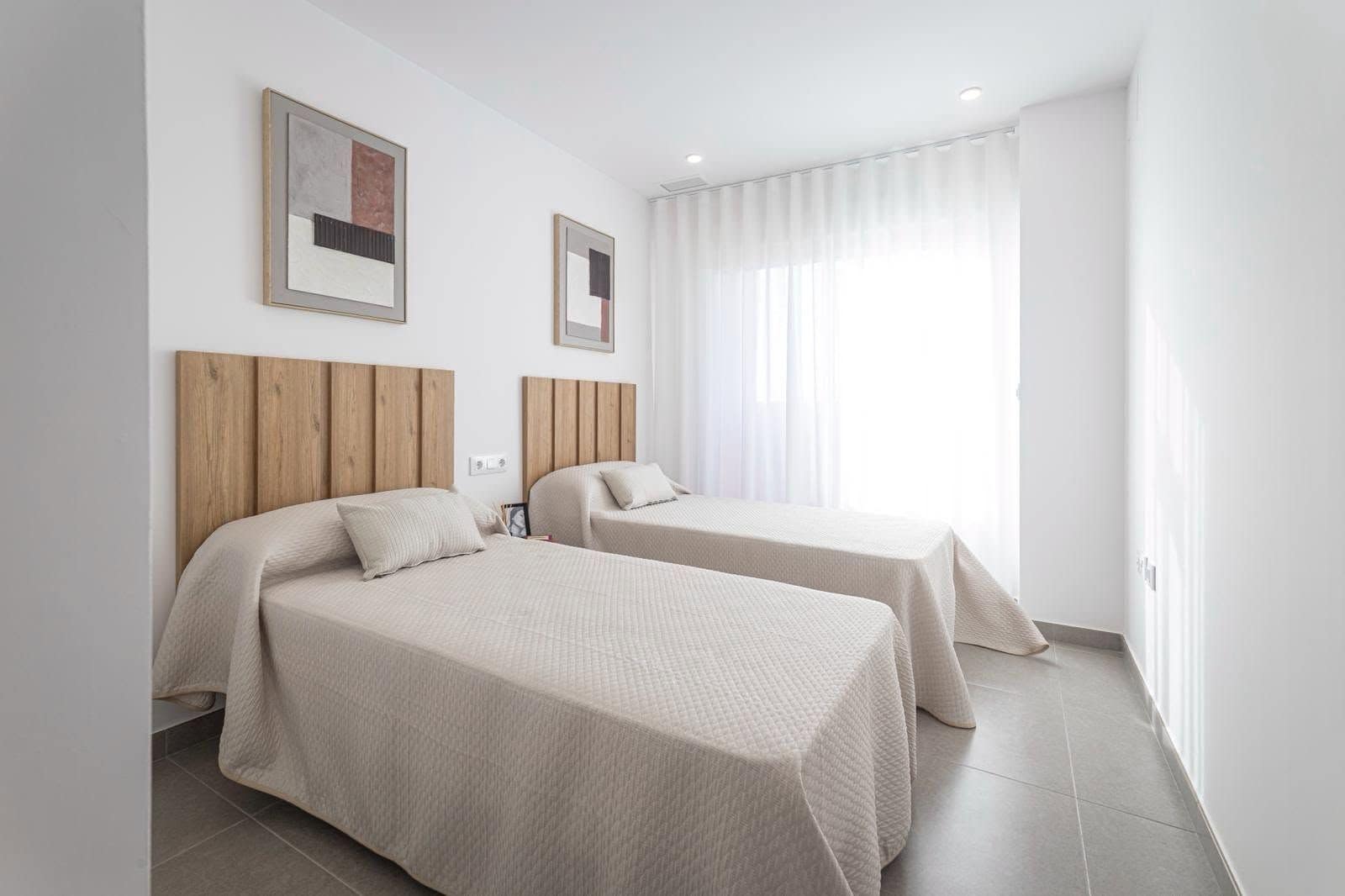1 Zimmer Apartment zu verkaufen in La Manga del Mar Menor mit Pool Garage - 126.945 € (Ref: 9900078)