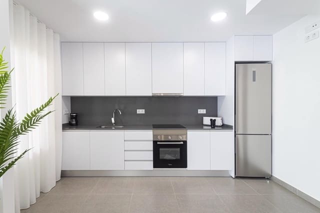 1 Zimmer Apartment zu verkaufen in La Manga del Mar Menor mit Pool Garage - 126.945 € (Ref: 9900078)