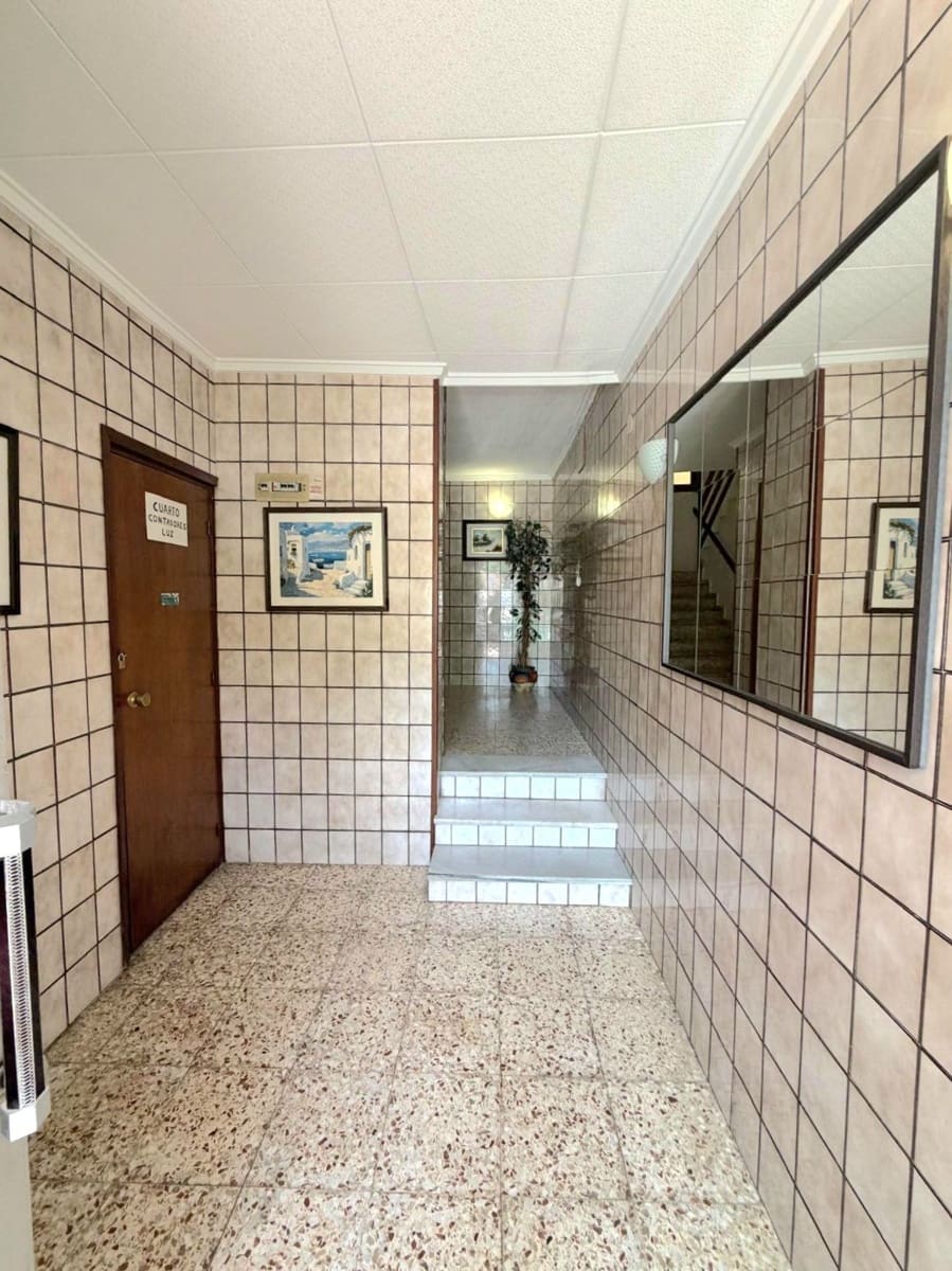 2 soverom Leilighet til salgs i Torrevieja - € 165 000 (Ref: 9902825)