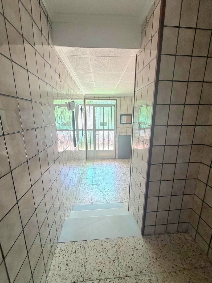 2 soverom Leilighet til salgs i Torrevieja - € 165 000 (Ref: 9902825)