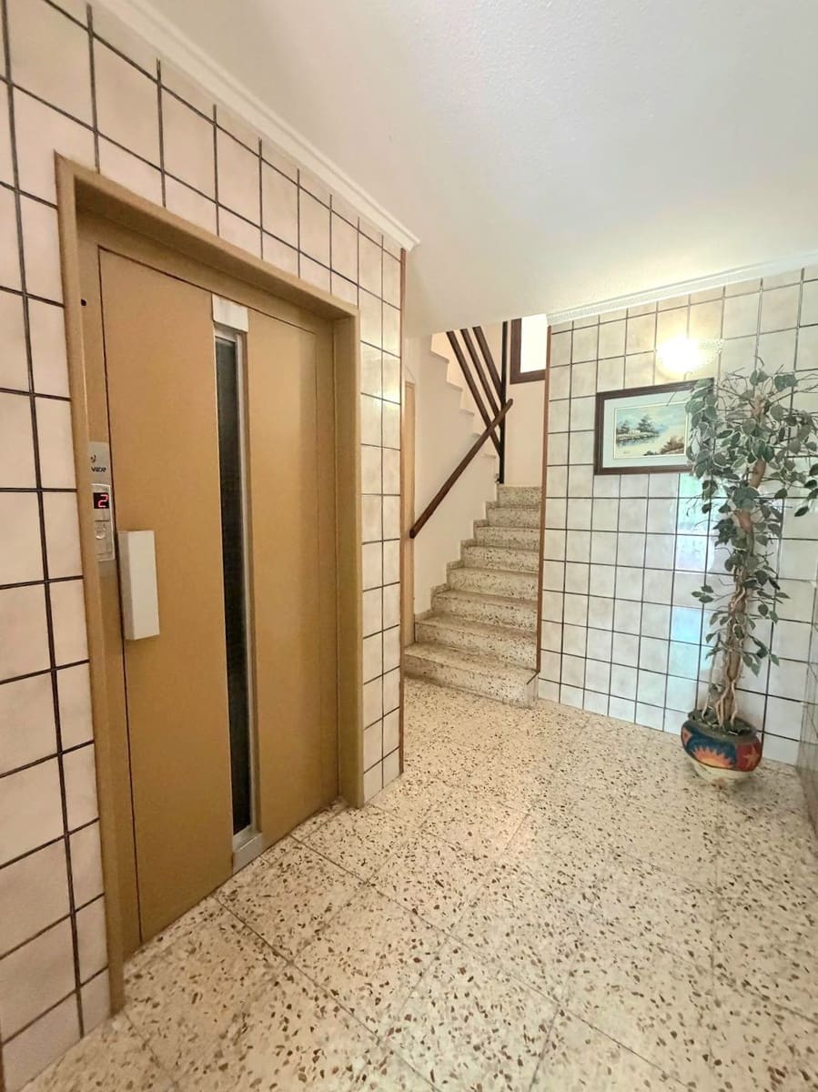 2 soverom Leilighet til salgs i Torrevieja - € 165 000 (Ref: 9902825)